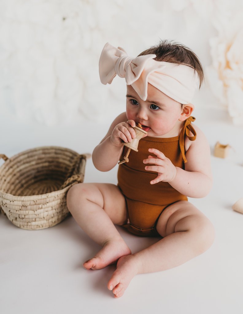 Karibou |  Organic Cotton Baby Topknot Headwrap - Sweet Peach